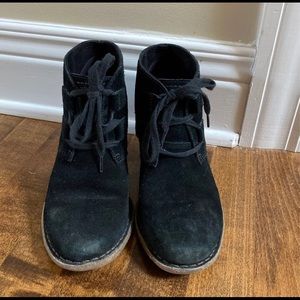 Black suede Clarks high-heeled boots
